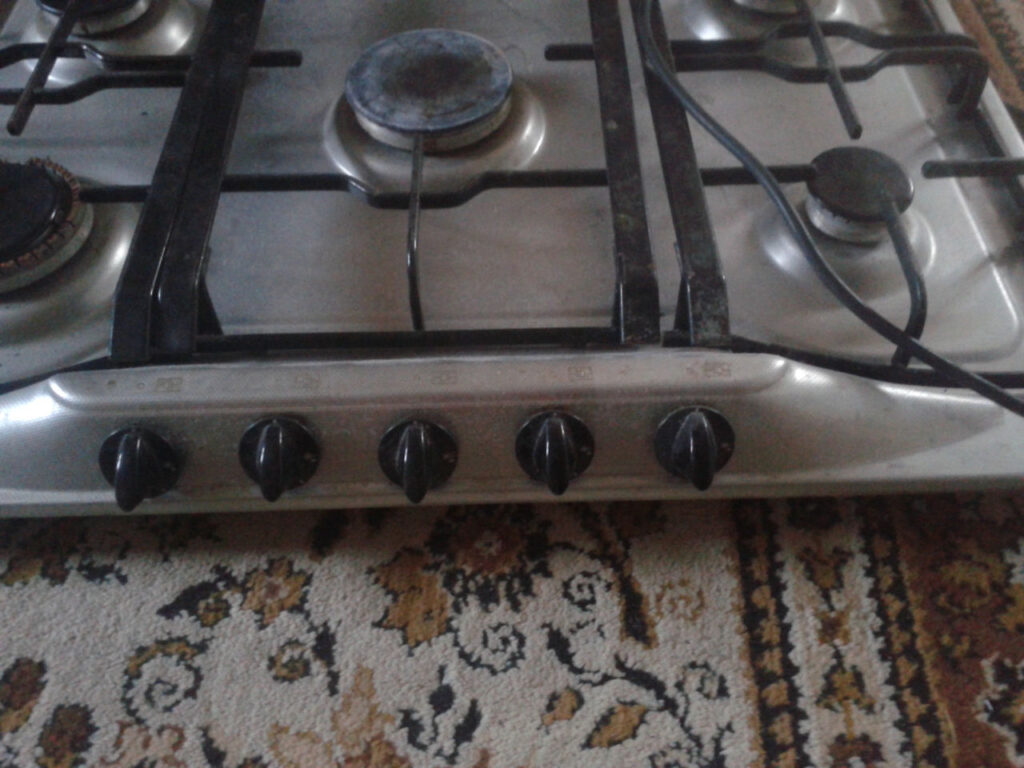 Фото 12 — Газовая плита с функцией гриля